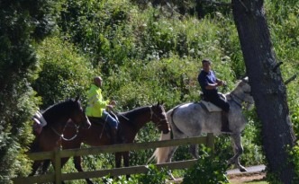 Paseos a cabalo e clases de equitación nos arredores da Casa Pousadoira - Miño - Galicia